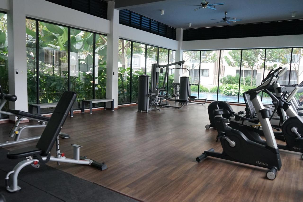 Friends & Family Apartment At Midhill Genting 8Pax Free Wifi Гентинг-Хайлендс Экстерьер фото