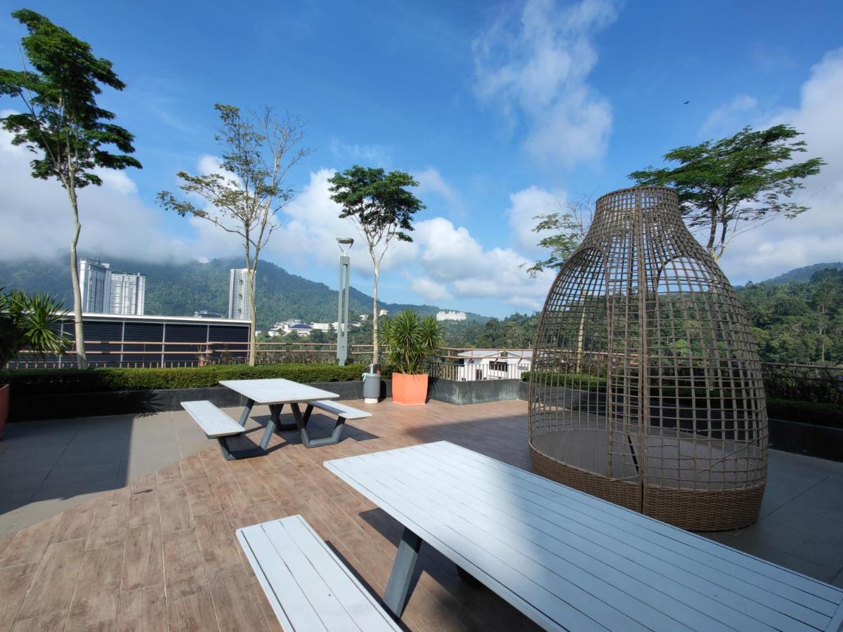 Friends & Family Apartment At Midhill Genting 8Pax Free Wifi Гентинг-Хайлендс Экстерьер фото