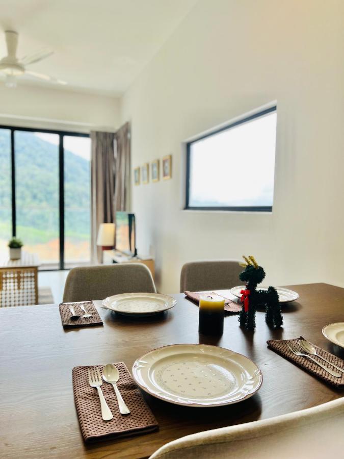 Friends & Family Apartment At Midhill Genting 8Pax Free Wifi Гентинг-Хайлендс Экстерьер фото