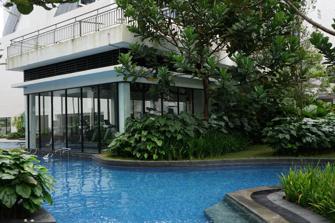 Friends & Family Apartment At Midhill Genting 8Pax Free Wifi Гентинг-Хайлендс Экстерьер фото