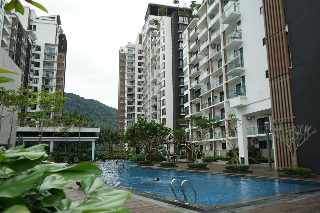 Friends & Family Apartment At Midhill Genting 8Pax Free Wifi Гентинг-Хайлендс Экстерьер фото